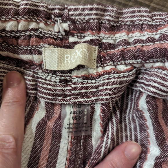 Roxy Linen Boho Striped Shorts Size 8 - Picture 3 of 3